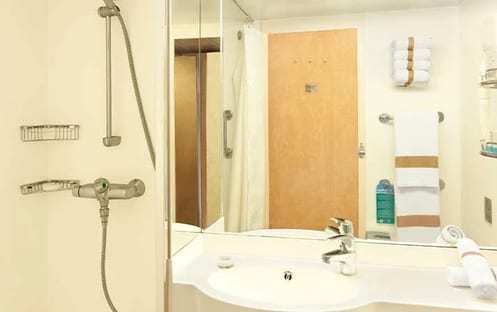 Celebrity Cruises Celebrity Infinity Prime AquaClass Stateroom 2